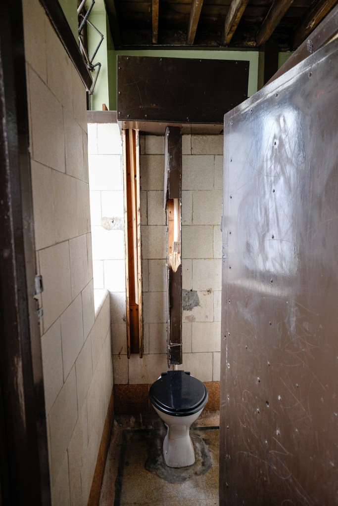 Disused toilets in Charlton's Summer House